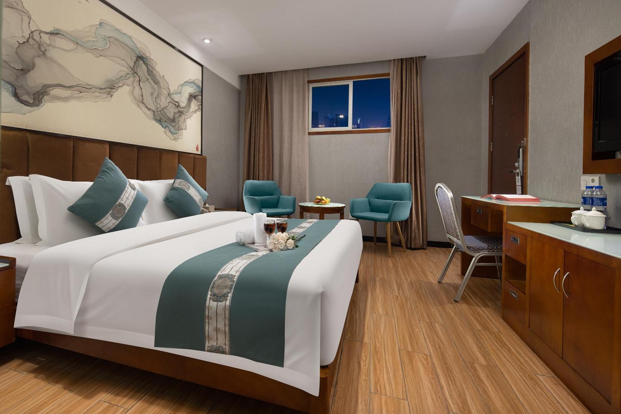 Kaiserdom Hotel Baiyun Airport-24-Hour Airport-Free Shuttle Bus Cantão Exterior foto