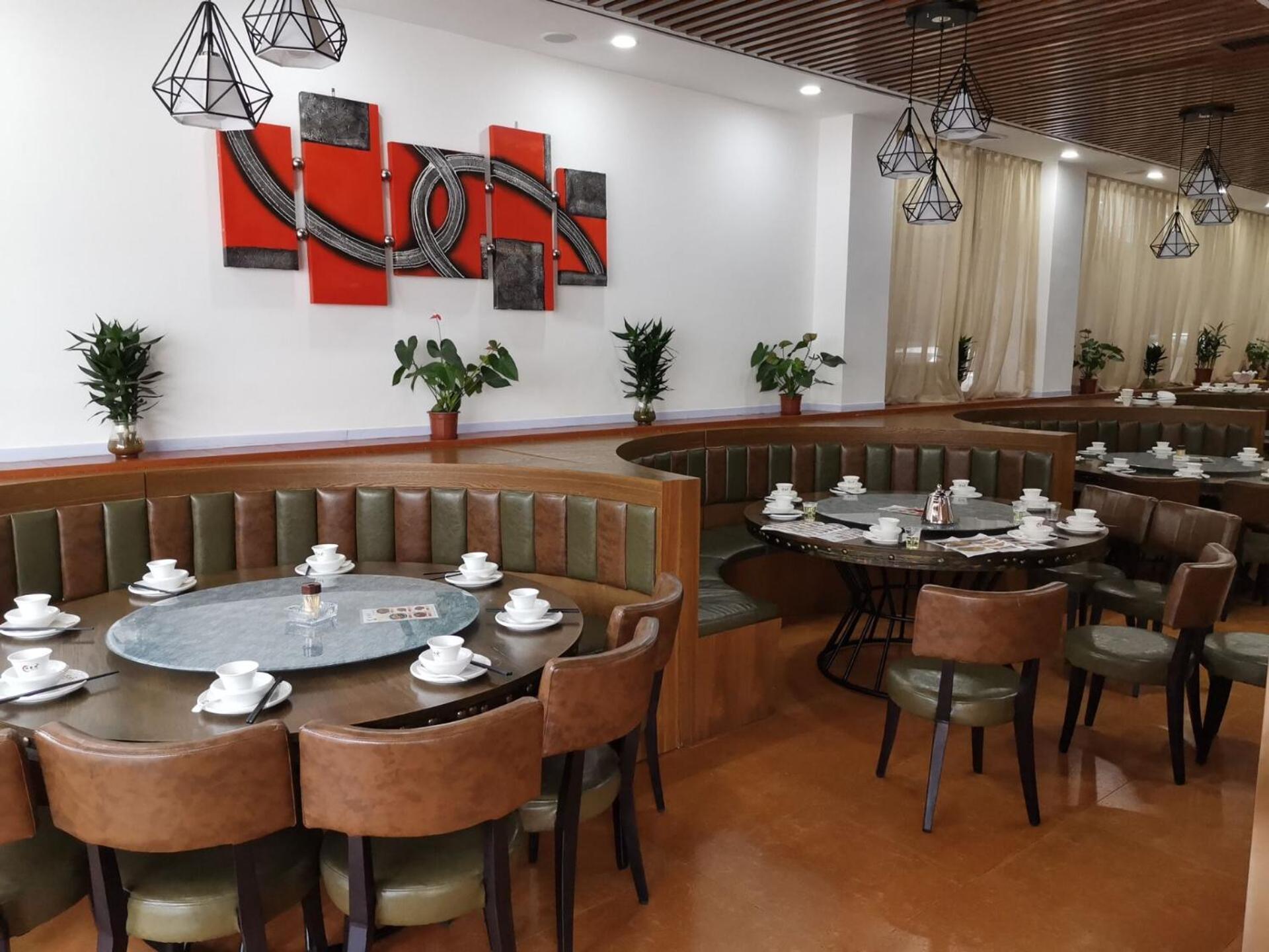 Kaiserdom Hotel Baiyun Airport-24-Hour Airport-Free Shuttle Bus Cantão Exterior foto