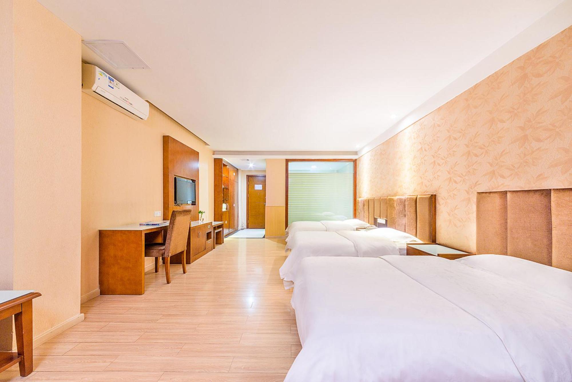 Kaiserdom Hotel Baiyun Airport-24-Hour Airport-Free Shuttle Bus Cantão Exterior foto