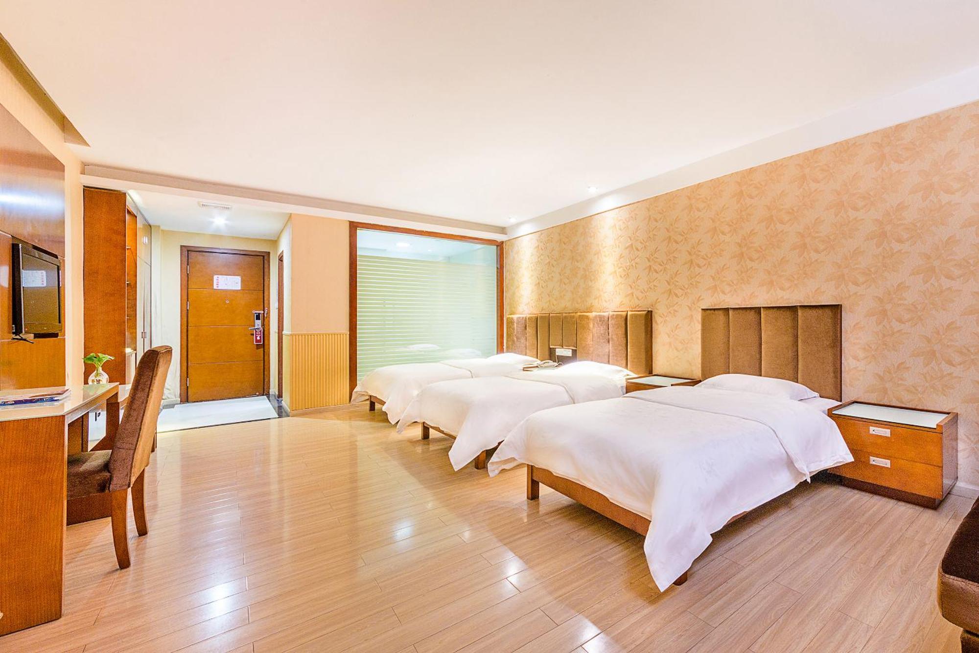 Kaiserdom Hotel Baiyun Airport-24-Hour Airport-Free Shuttle Bus Cantão Exterior foto