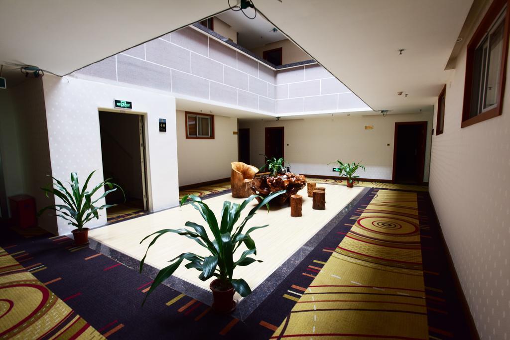 Kaiserdom Hotel Baiyun Airport-24-Hour Airport-Free Shuttle Bus Cantão Exterior foto